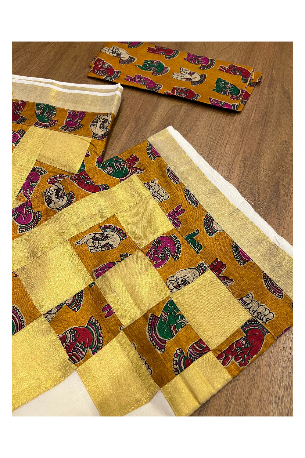 Kerala Pure Cotton Fusion Art Brown Hand Figures Printed Kasavu Saree with Printed Blouse Piece