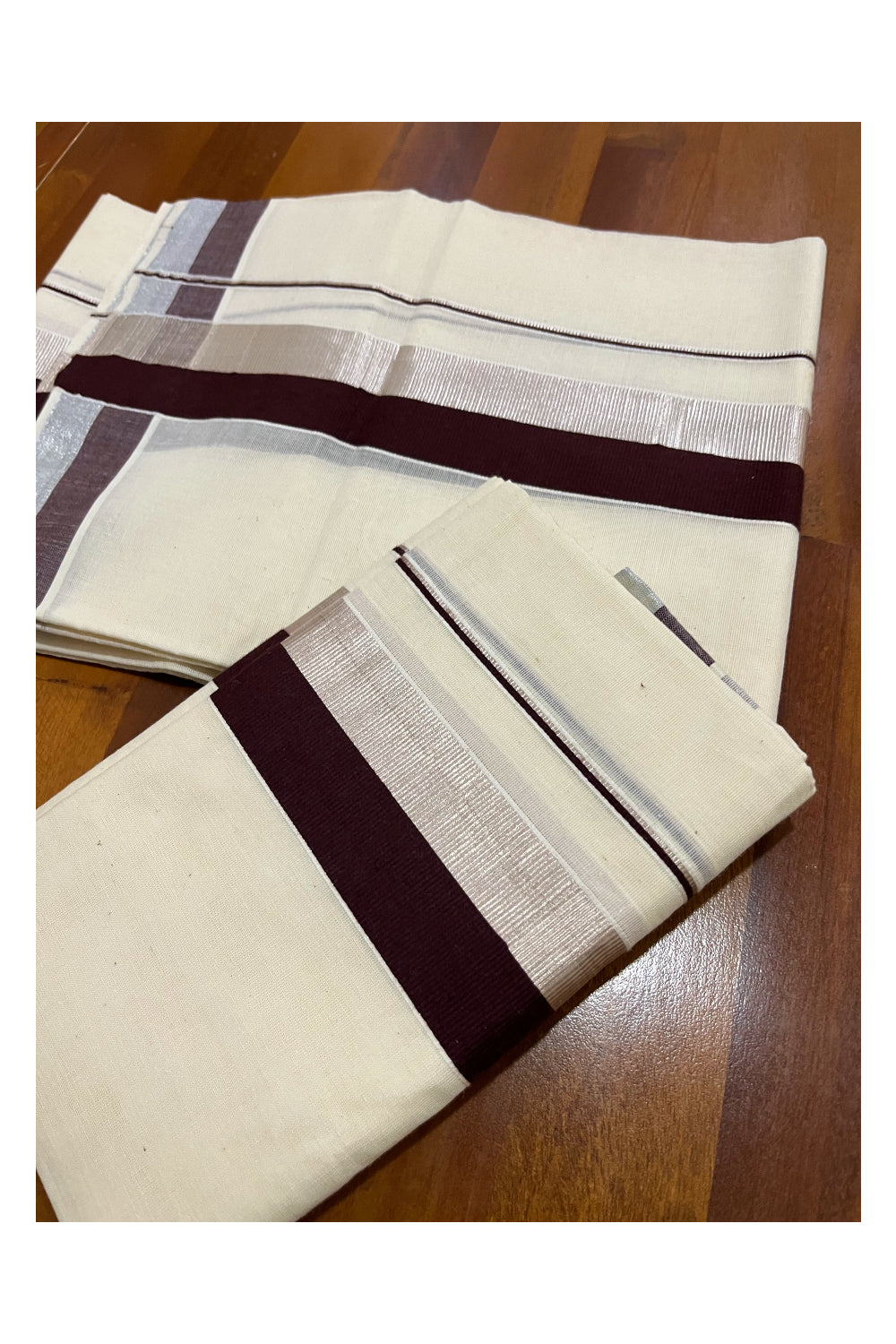 Pure Cotton Kerala Single Set Mundu (Mundum Neriyathum) with Dark Brown and Silver Kasavu Border 2.80 Mtrs