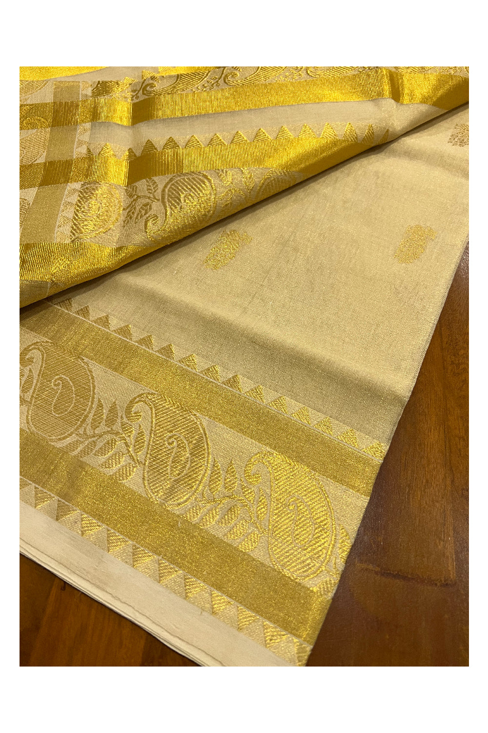 Southloom Onam 2022 Premium Handloom Tissue Kasavu Saree with Woven Paisley Motifs