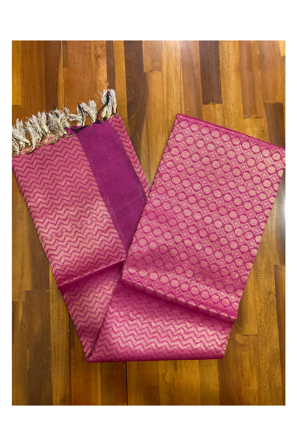 Southloom Cotton Kasavu Designer Woven Works in Magenta Saree