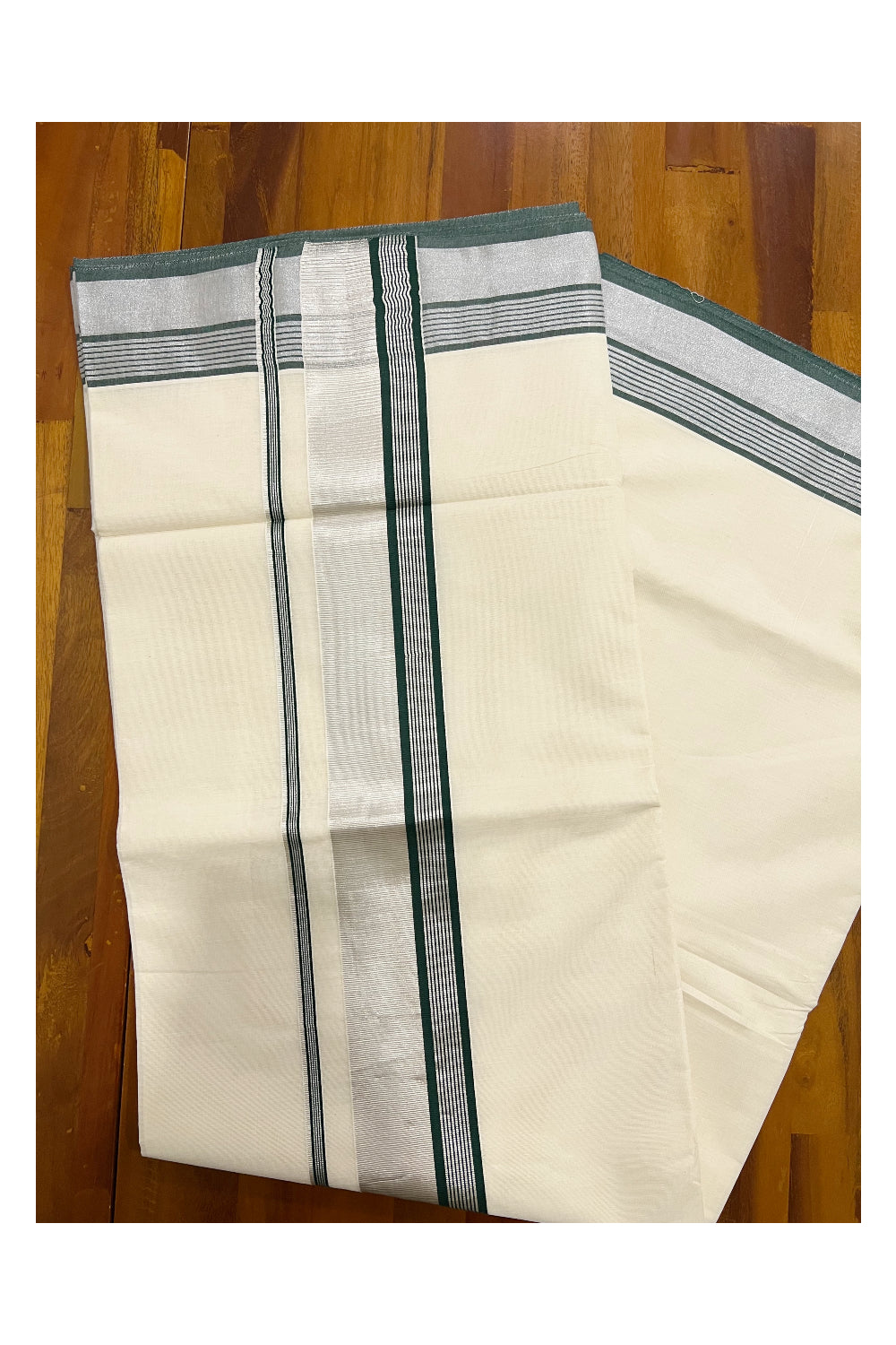 Kerala Pure Cotton Plain Saree with Silver Kasavu and Dark Green Line Border