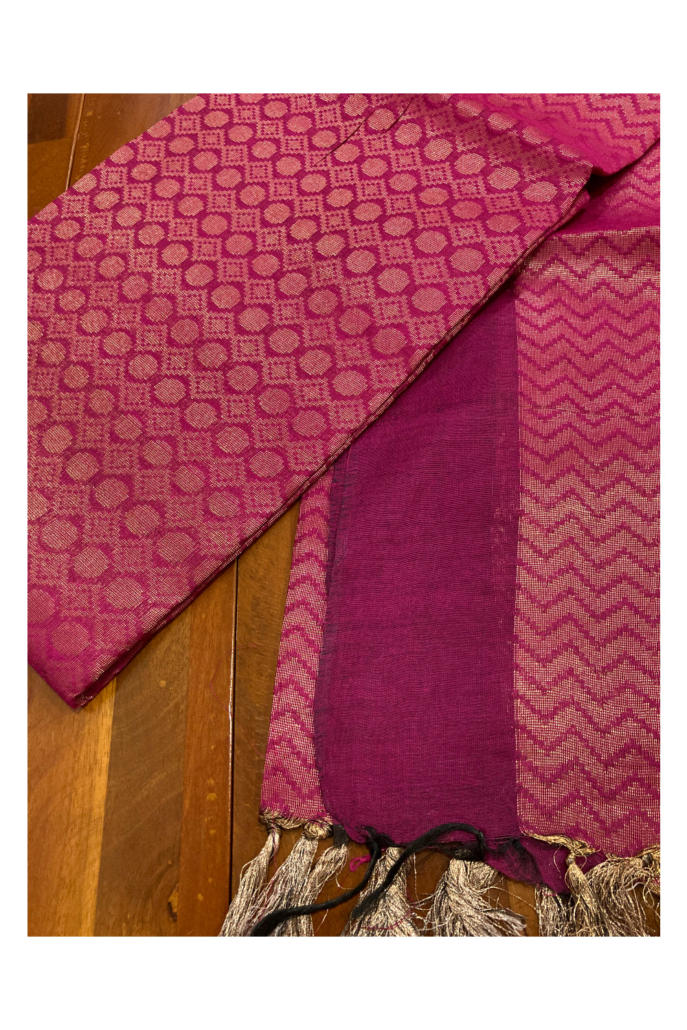 Southloom Cotton Kasavu Designer Woven Works in Magenta Saree