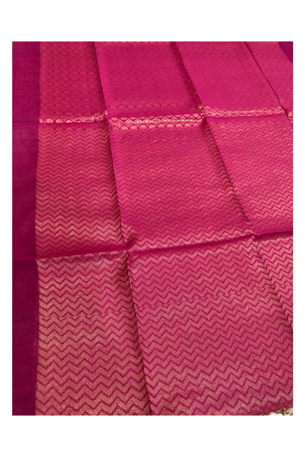 Southloom Cotton Kasavu Designer Woven Works in Magenta Saree