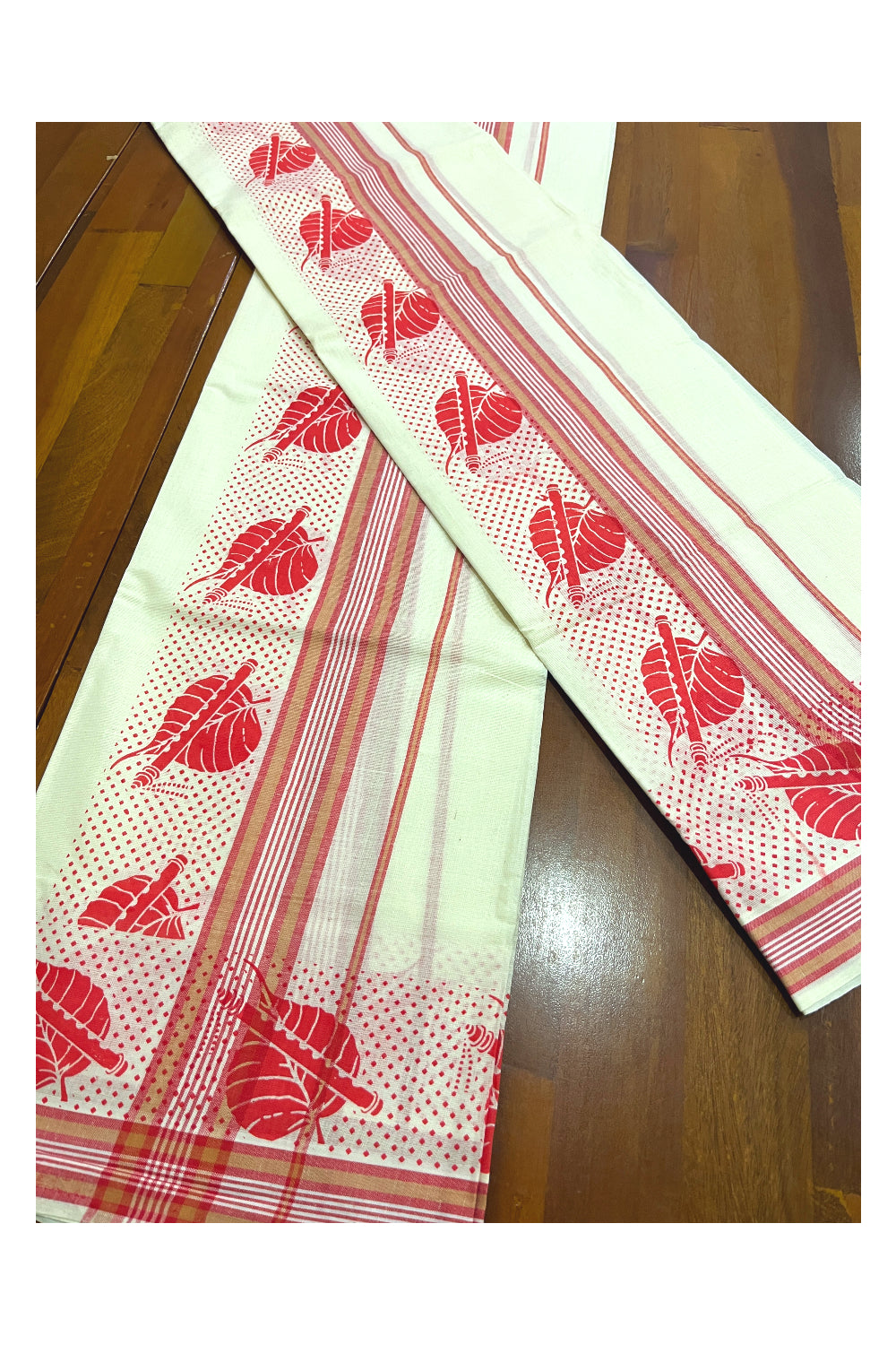 Kerala Cotton Mulloth Mundum Neriyathum Single (Set Mundu) with Peach Block Printed Border (Extra Soft Cotton)