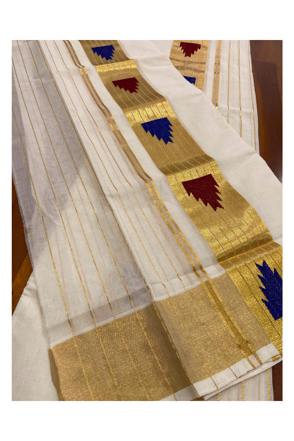 Southloom™ Handloom Premium Single Mundum Neriyathum (Set Mundu) with Temple Work inside Border