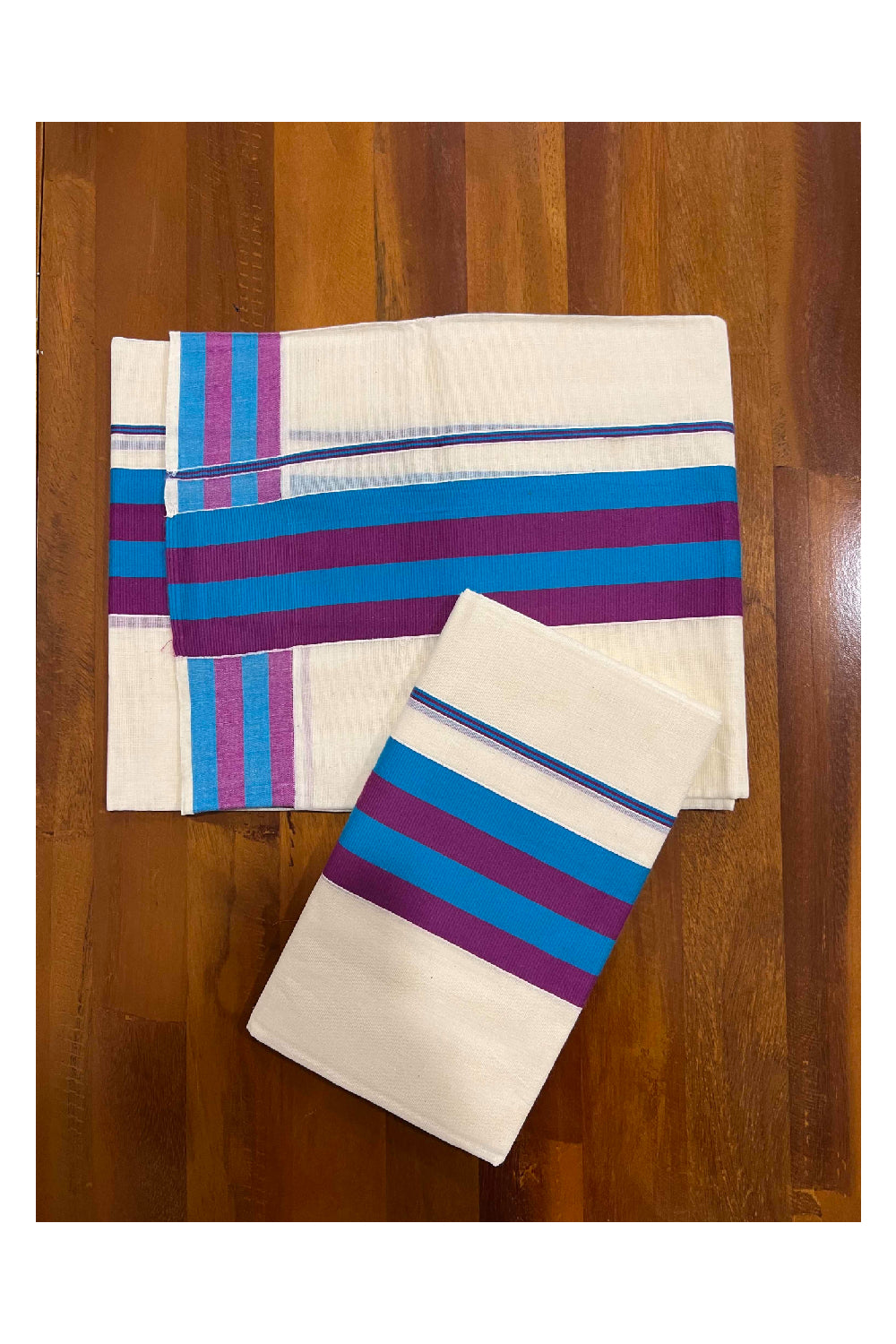 Kerala Cotton Mundum Neriyathum Single (Set Mundu) with Magenta and Blue Border