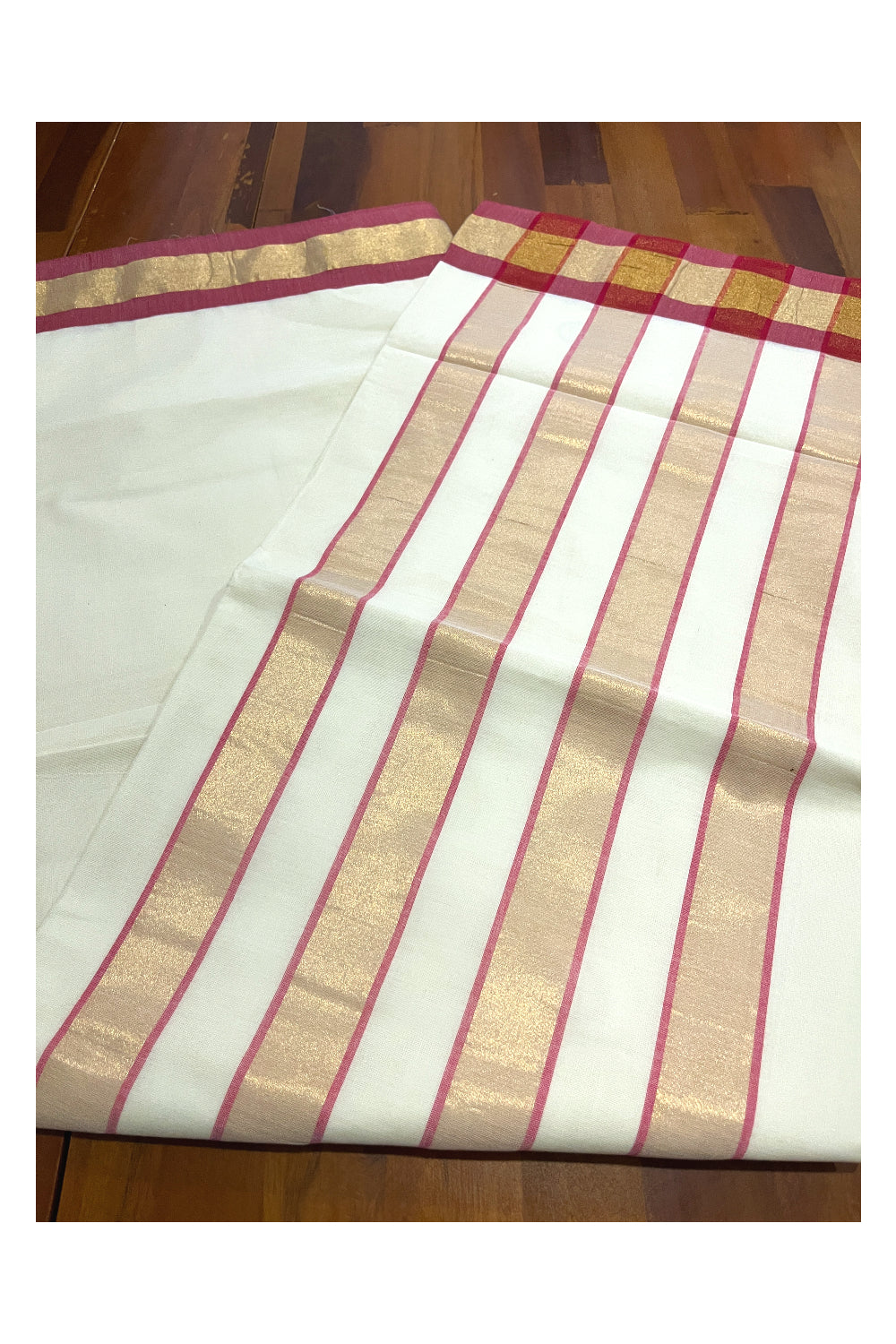 Pure Cotton Kerala Plain Saree with Kasavu and Red Border and Lines Design on Pallu