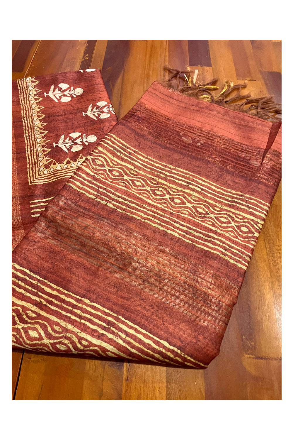 Southloom Semi Tussar Brick Red Floral Printed Designer Saree