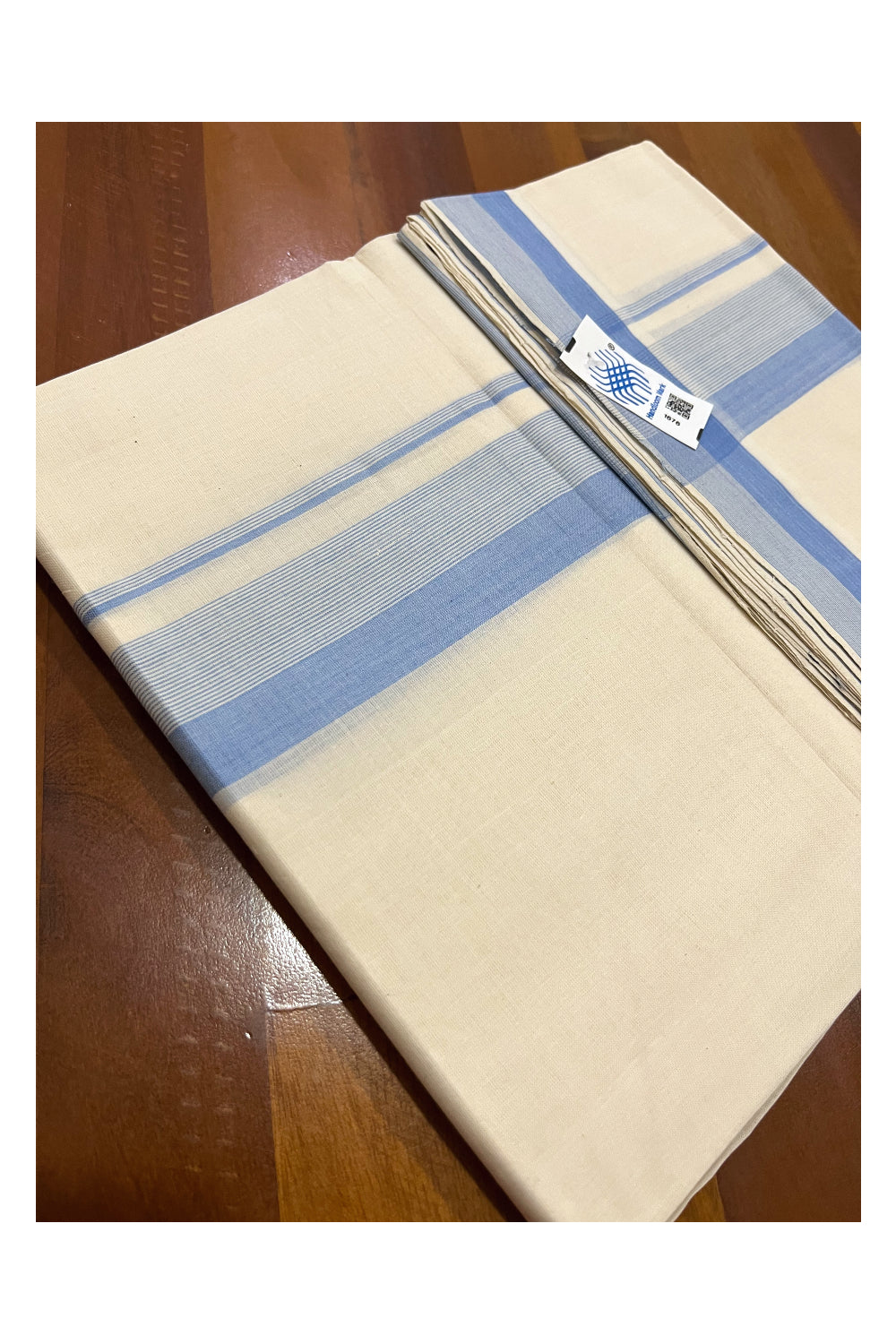 Southloom Premium Unakkupaavu Handloom Wedding Mundu with Blue Border