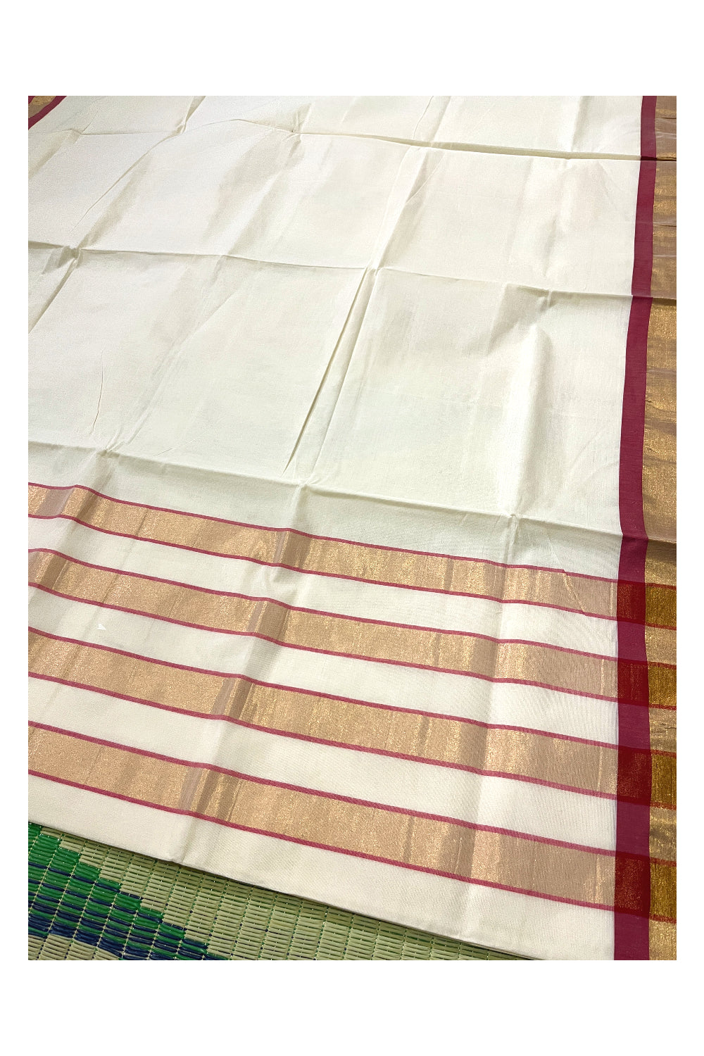 Pure Cotton Kerala Plain Saree with Kasavu and Red Border and Lines Design on Pallu