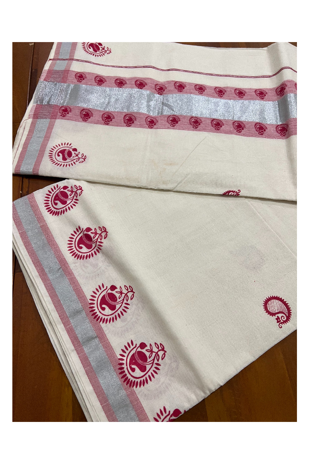 Pure Cotton Kerala Saree with Dark Pink Paisley Block Prints on SIlver Kasavu Border