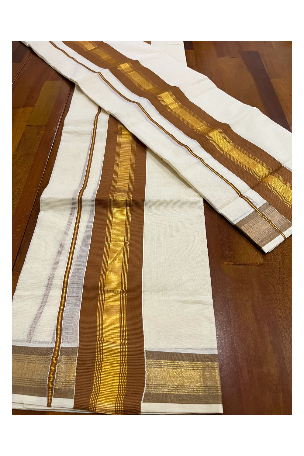 Pure Cotton Kerala Single Set Mundu (Mundum Neriyathum) with Brown and Kasavu Border