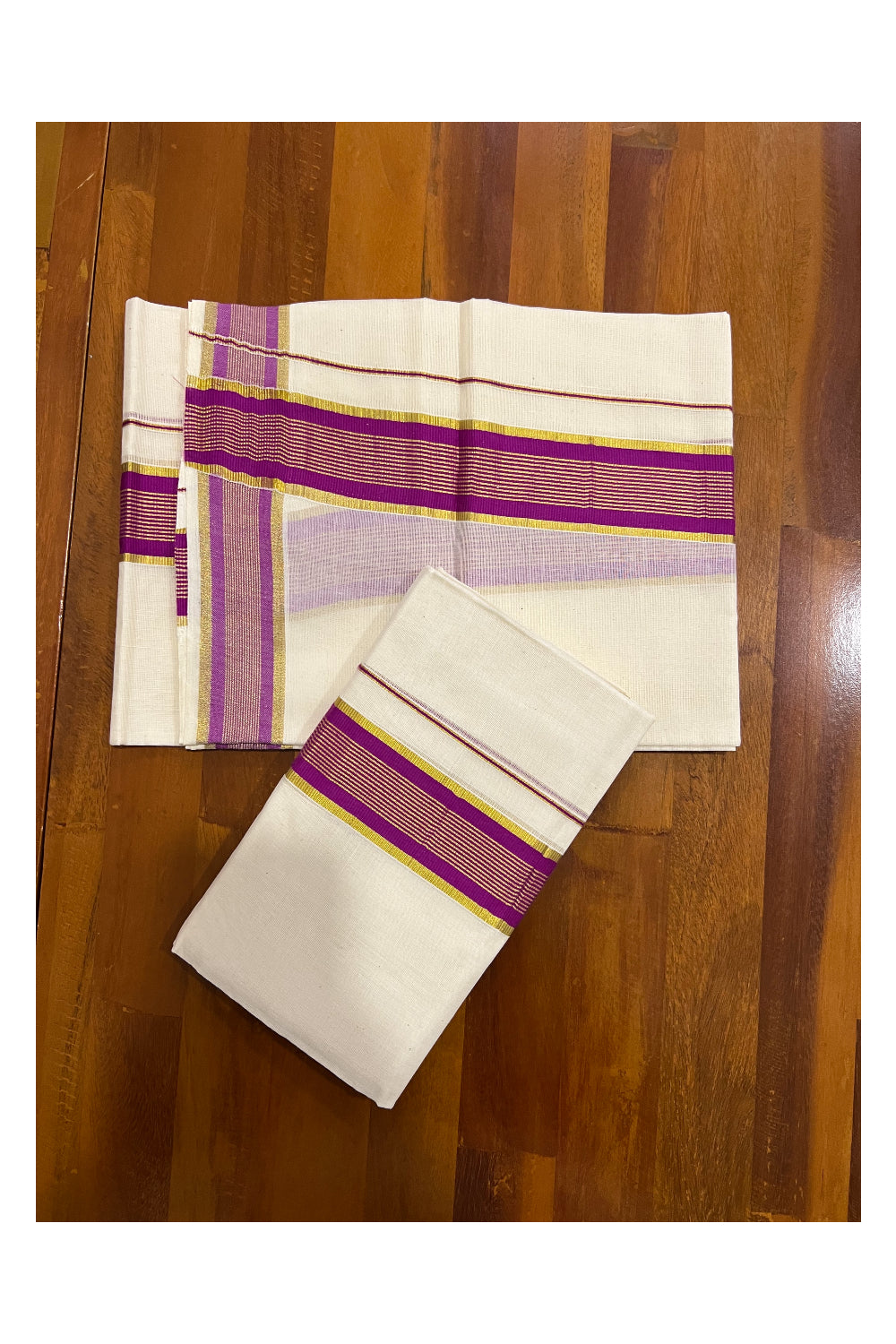 Pure Cotton Kerala Single Set Mundu (Mundum Neriyathum) with Magenta and Kasavu Border 2.80 Mtrs