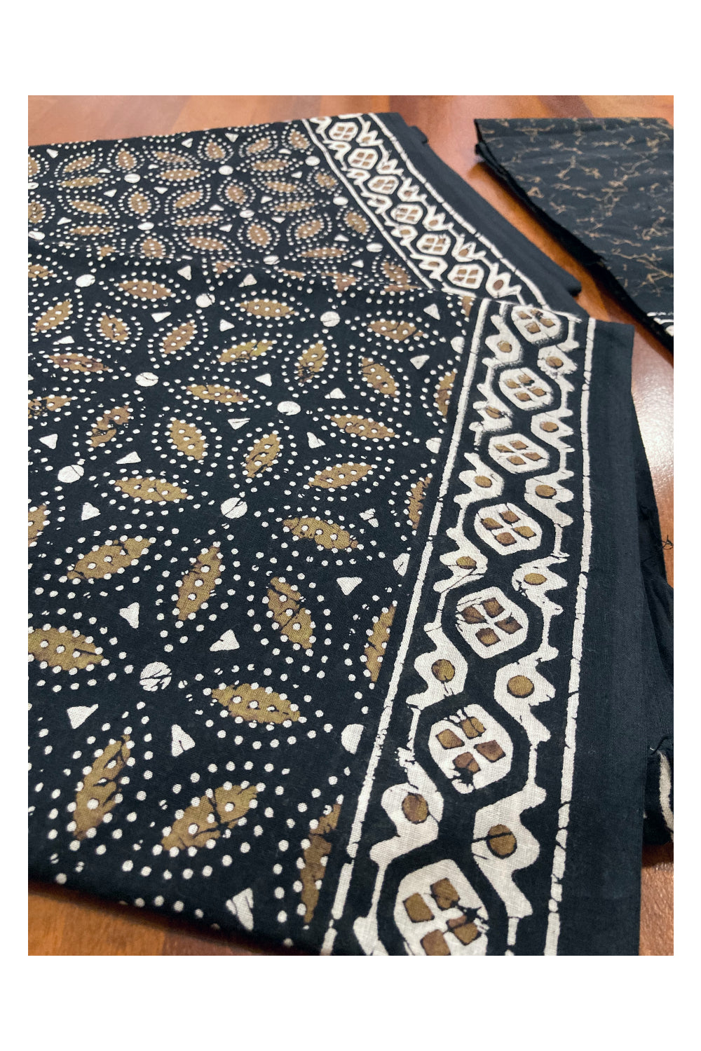 Southloom Soft Cotton Printed Black Designer Saree