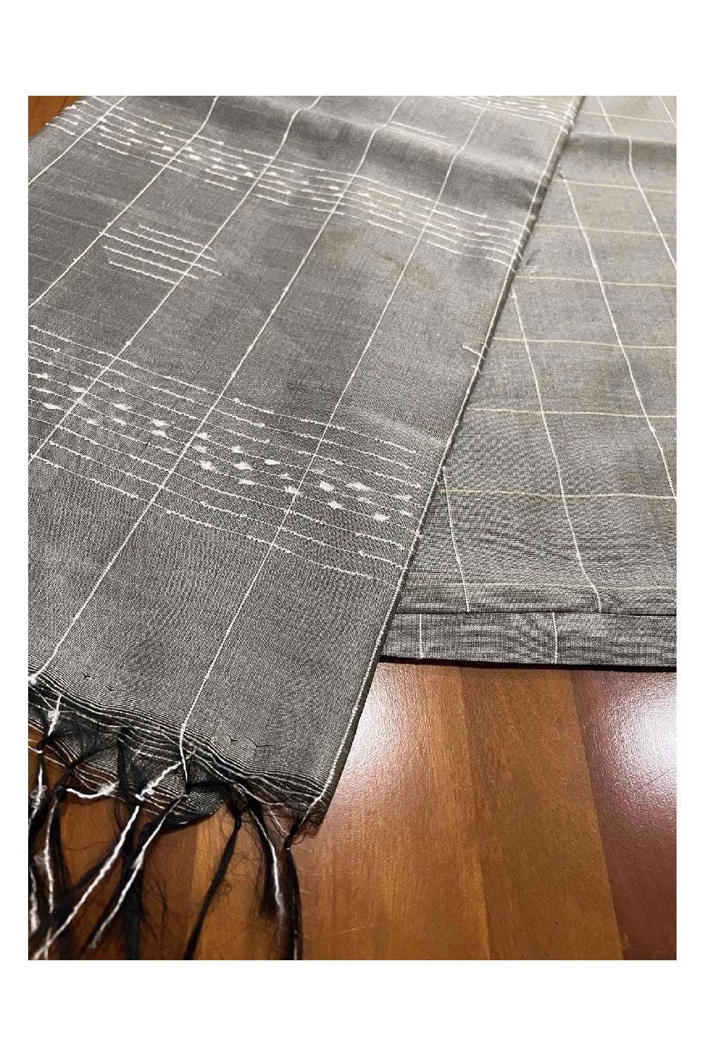 Southloom Grey Semi Tussar Checkered Designer Saree with Tassels on Pallu