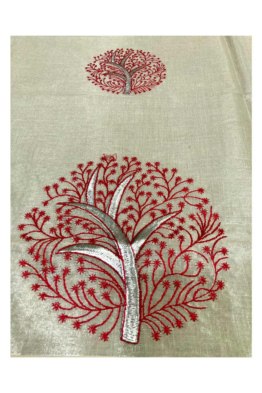 Kerala Silver Tissue Kasavu Saree with Red Floral Thread works