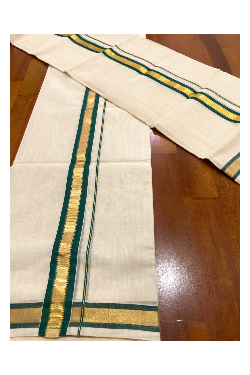 Southloom Premium Handloom Single Set Mundu with Kasavu and Green Border