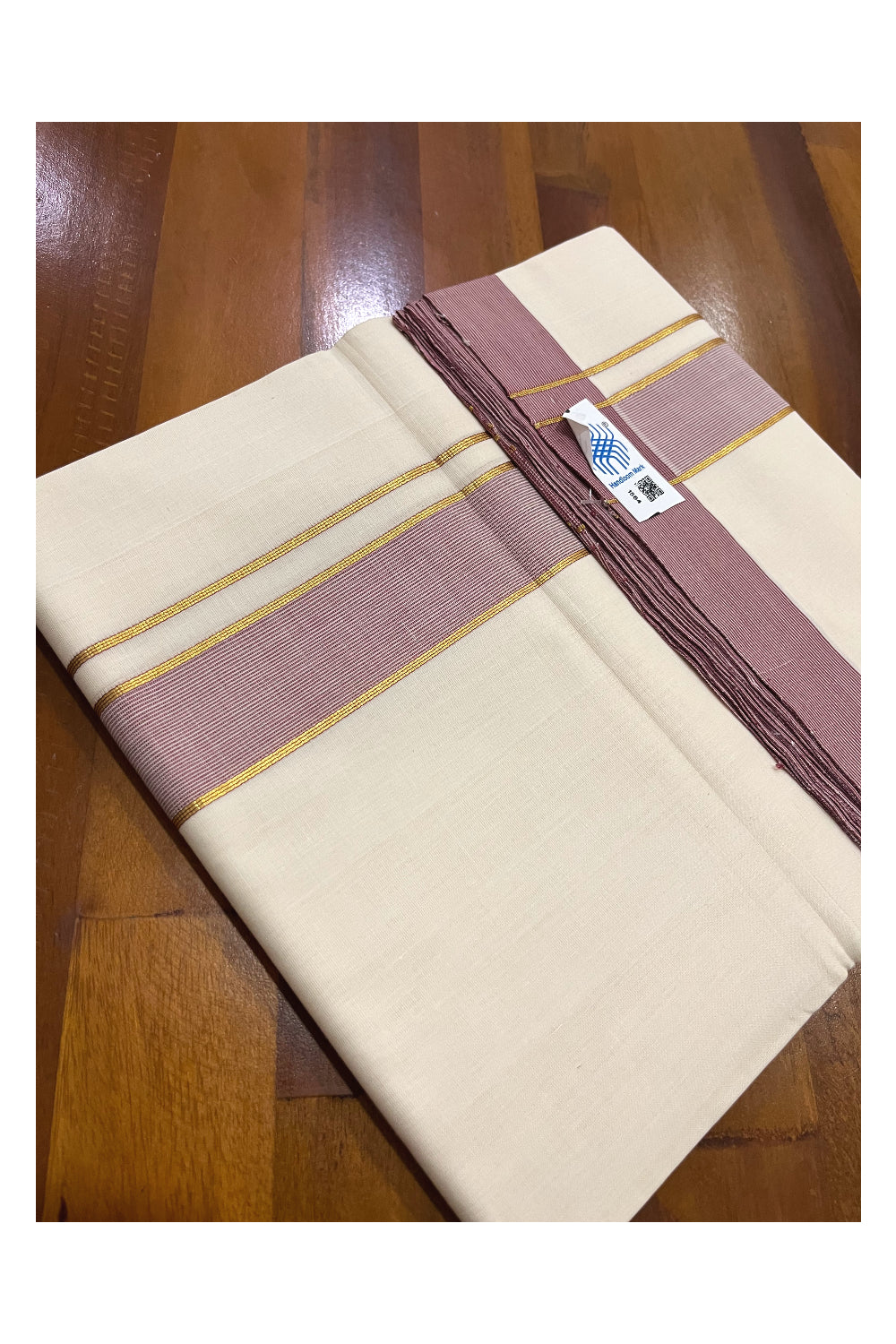 Southloom Premium Unakkupaavu Handloom Wedding Mundu with Brick Red and Kasavu Border