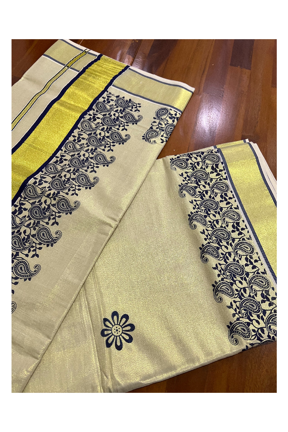 Kerala Tissue Kasavu Saree With Dark Blue Mural Paisley Design