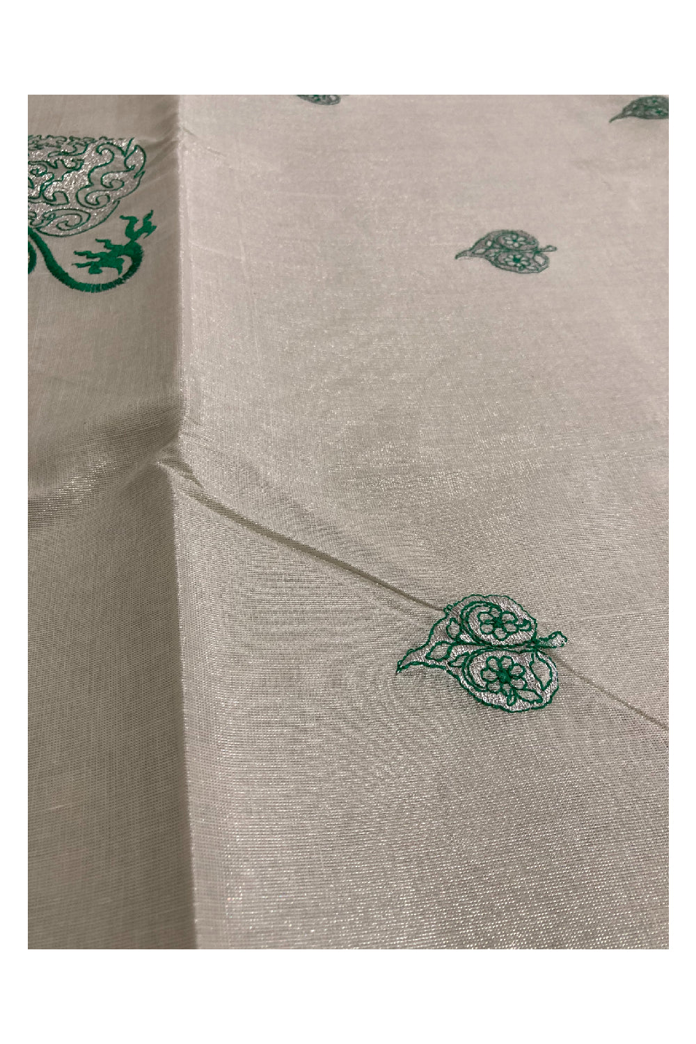 Kerala Silver Tissue Kasavu Saree with Leaf Embroidery Design