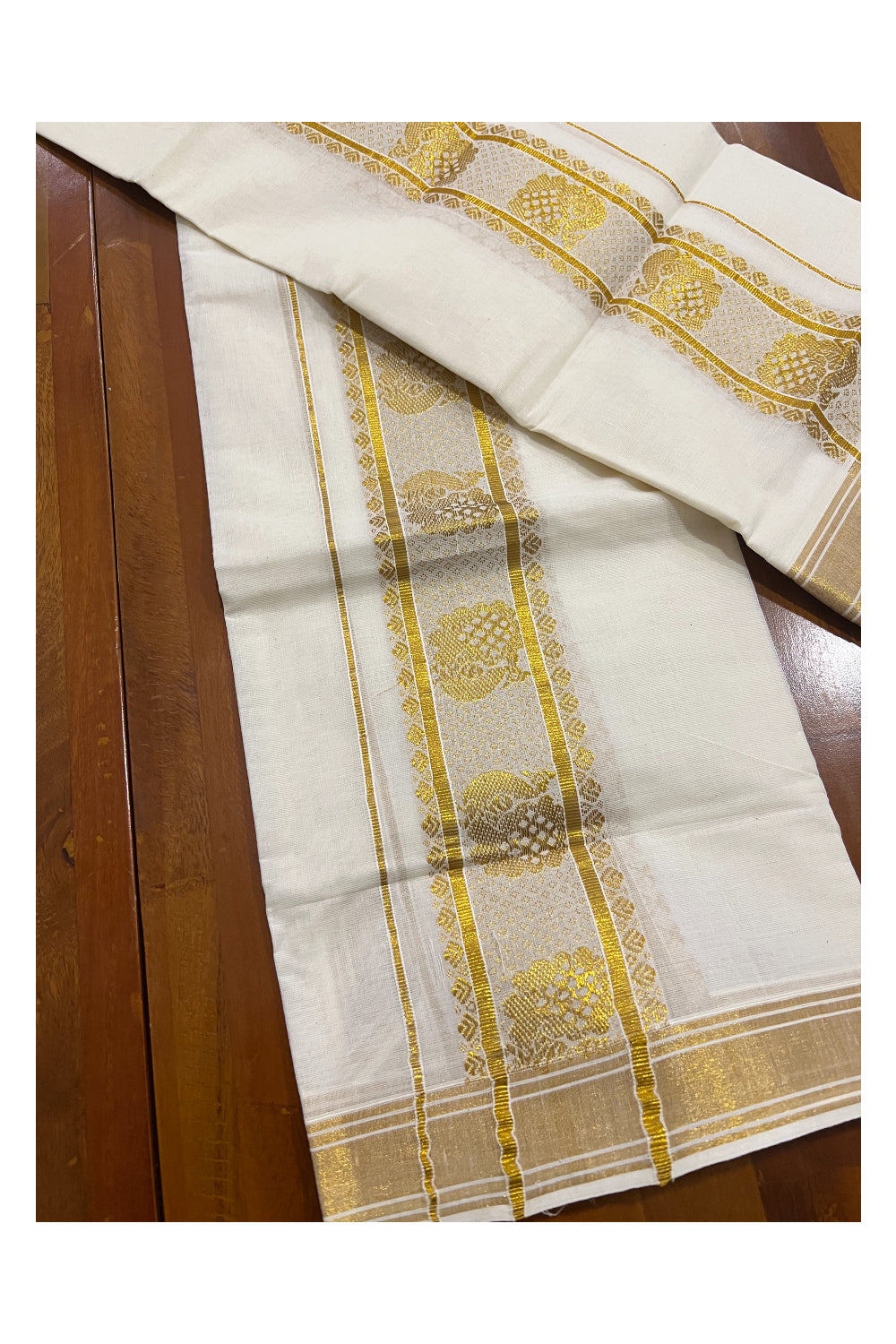 Kerala Cotton Set Mundu Single (Mundum Neriyathum) with Kasavu Peacock Woven Works on Border