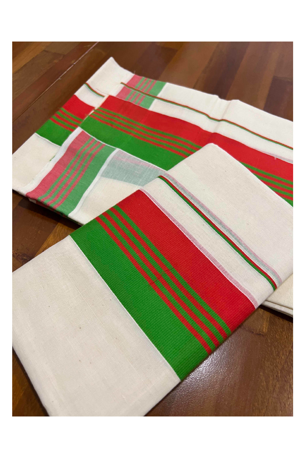 Kerala Cotton Mundum Neriyathum Single (Set Mundu) with Red and Green Border