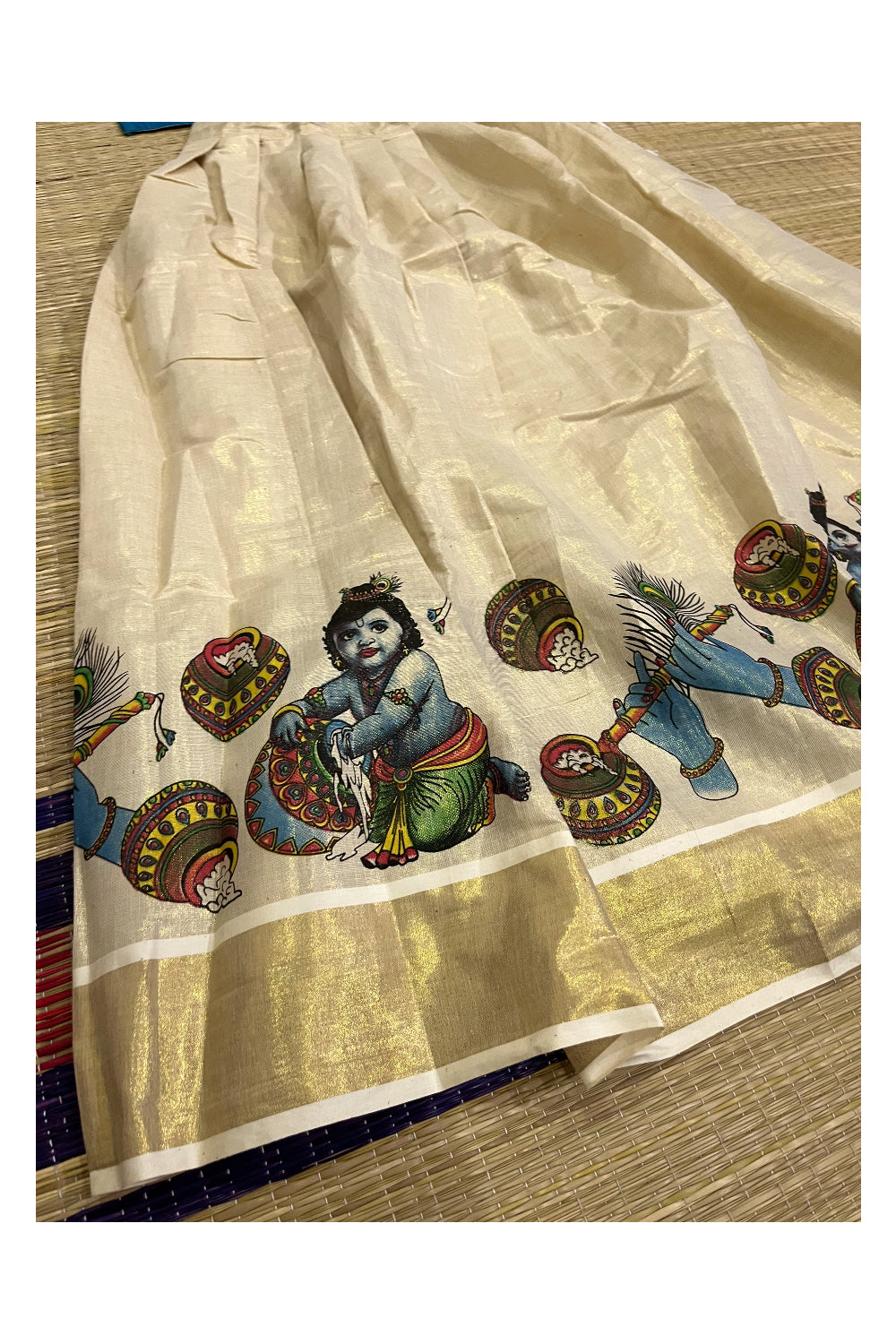 Southloom Kerala Pavada Blouse with Krishna Hands and Pot Mural Design (Age - 10 Year)