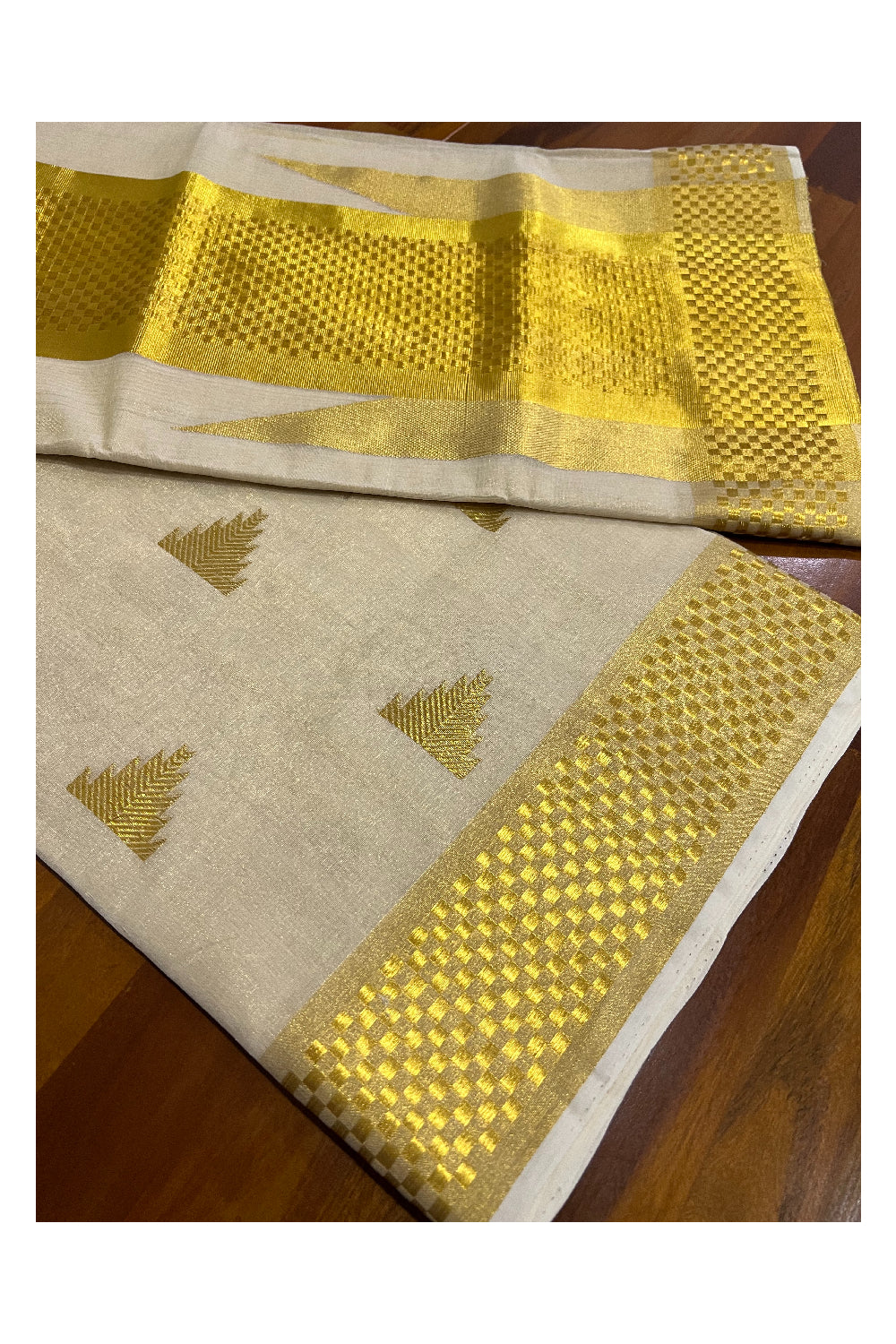 Southloom™ Premium Handloom Kasavu Tissue Handwoven Paa Neythu Border Saree with Temple Motifs on Body