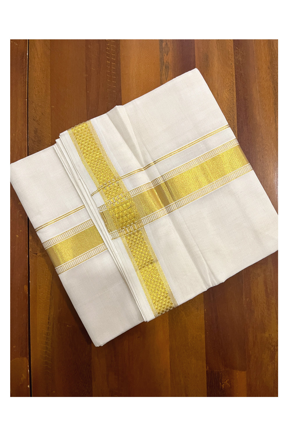 Southloom Premium Handloom Pure Cotton Wedding Mundu with Kasavu Woven Border (South Indian Kerala Dhoti)