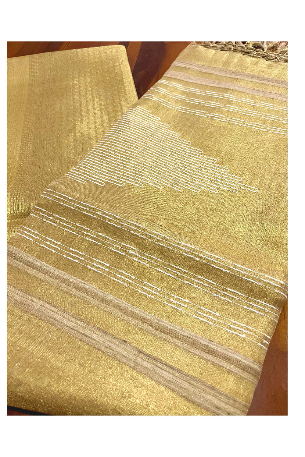 Southloom Tissue Yellow Saree with Thread works on Body and Tassels on Pallu