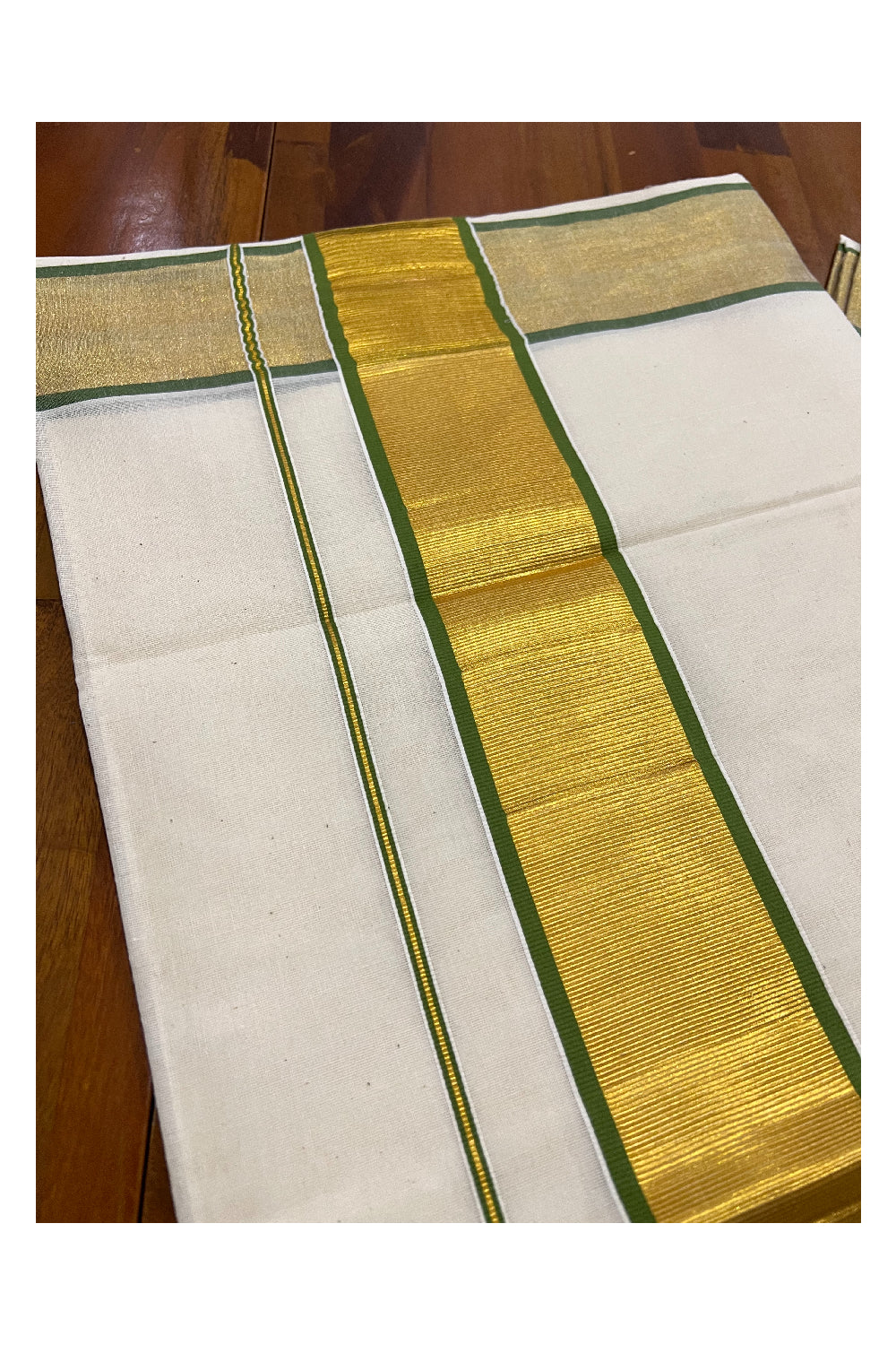 Pure Cotton Kerala Plain Saree with Kasavu and Light Green Border