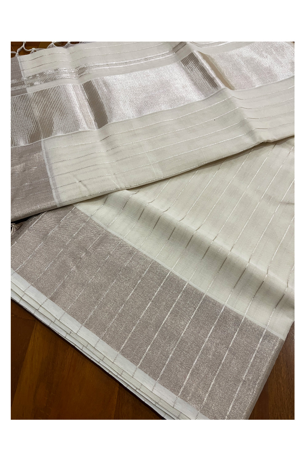 Southloom Premium Handloom Cotton Saree with Silver Kasavu Lines Across Body