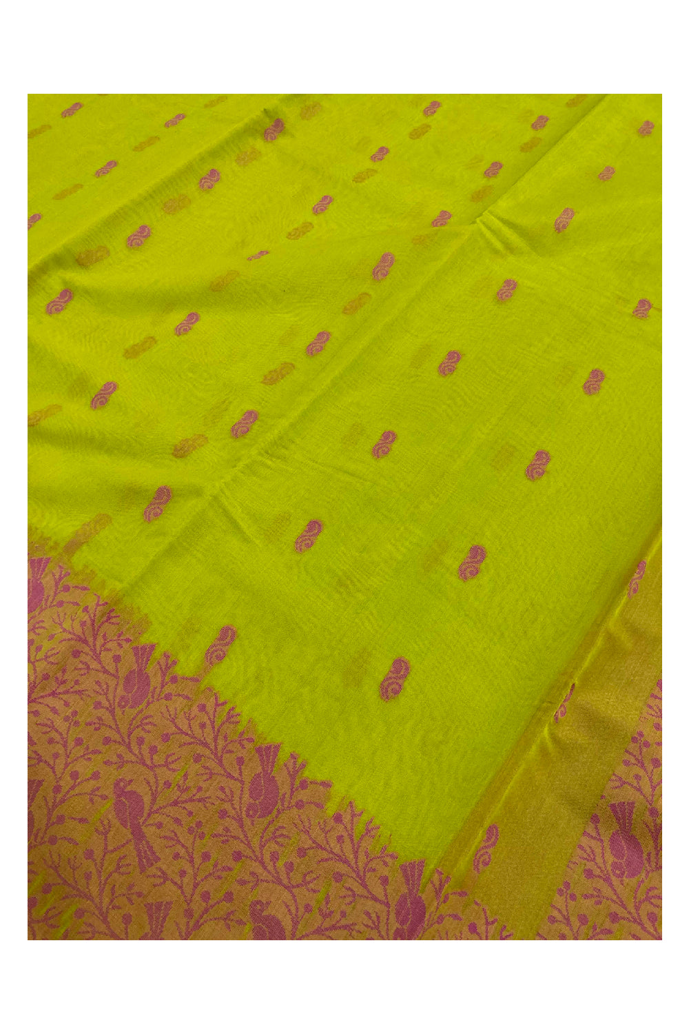 Southloom Sico Gadwal Semi Silk Saree in Light Green and Pink with Bird Motifs (Blouse Piece with Work)