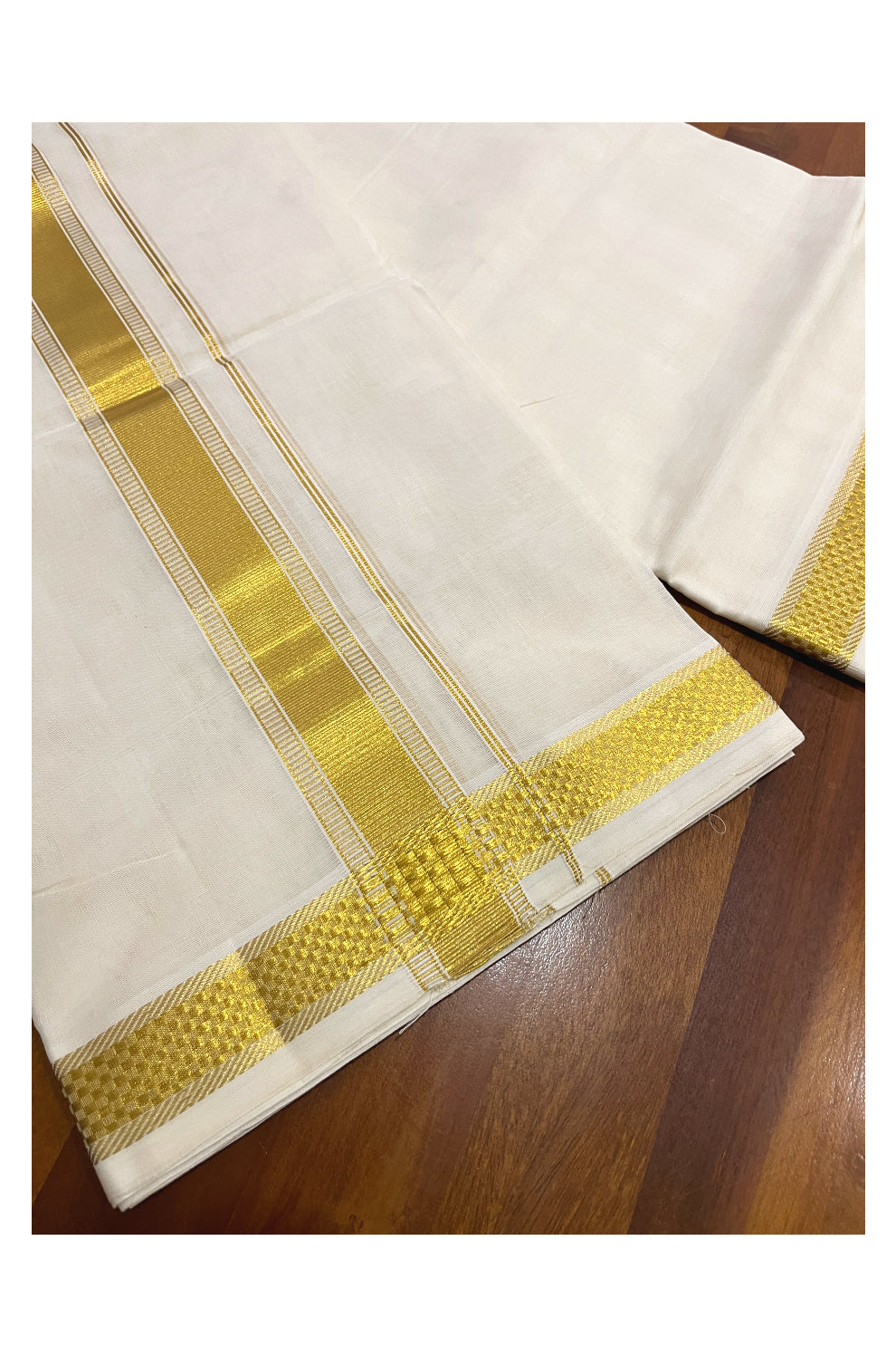 Southloom Premium Handloom Pure Cotton Wedding Mundu with Kasavu Woven Border (South Indian Kerala Dhoti)