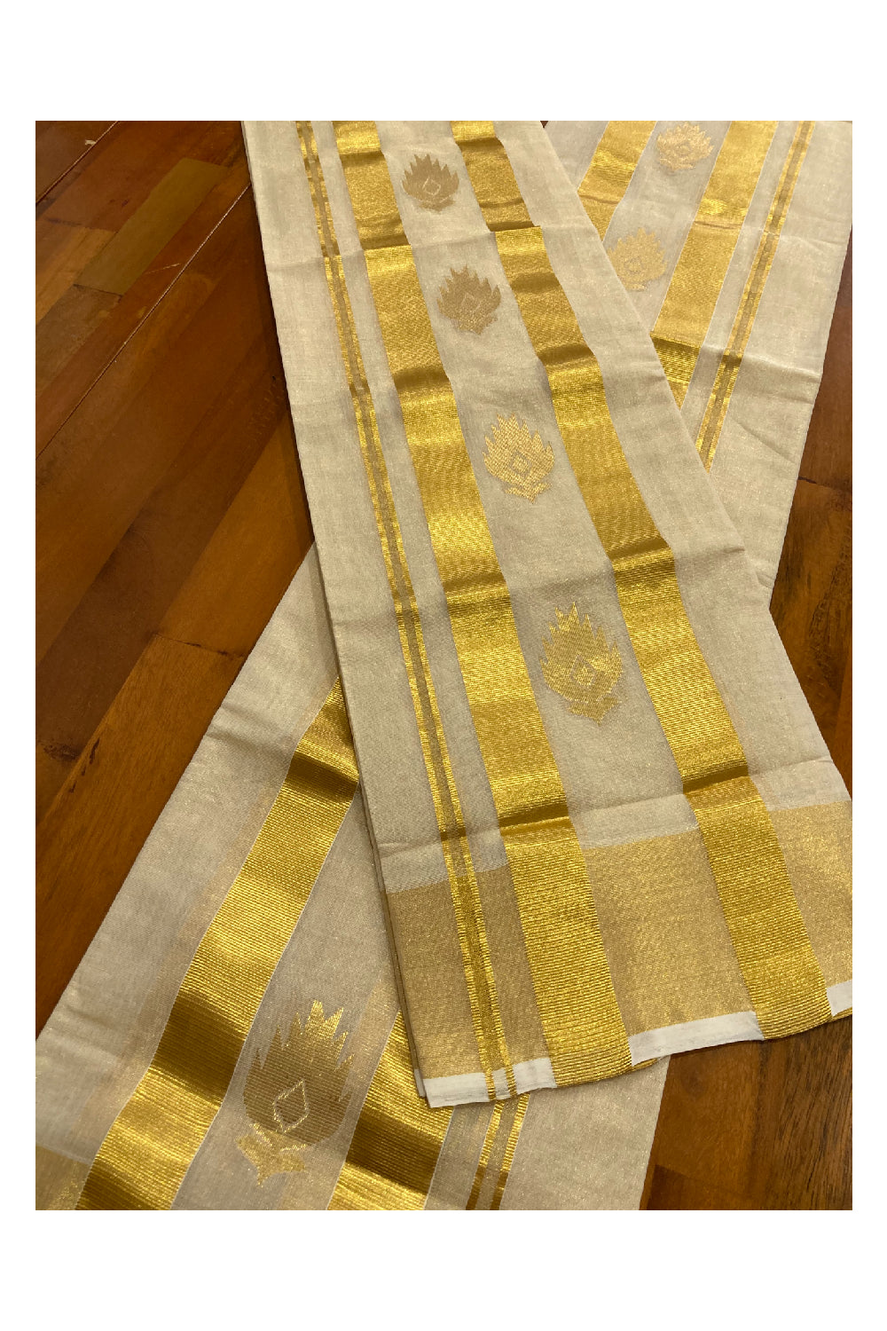 Southloom Handloom Tissue Kasavu Premium Set Mundu with Butta Work Across Kara (2.8 m)