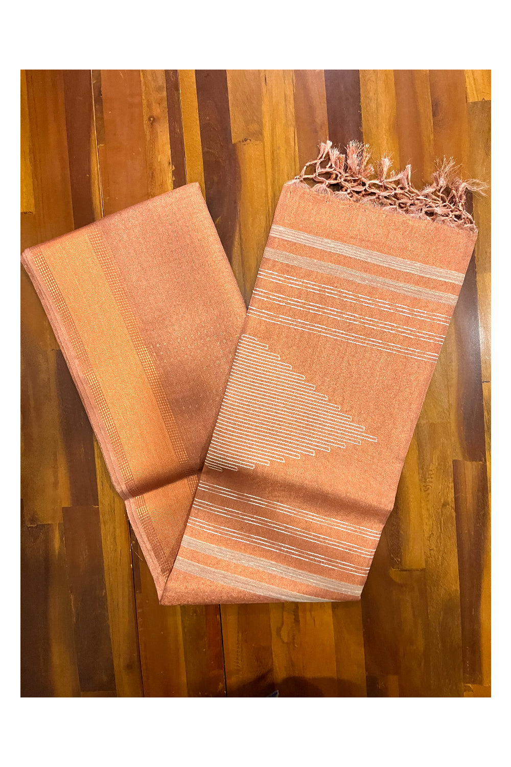 Southloom Tissue Copper Saree with Thread works on Body and Tassels on Pallu