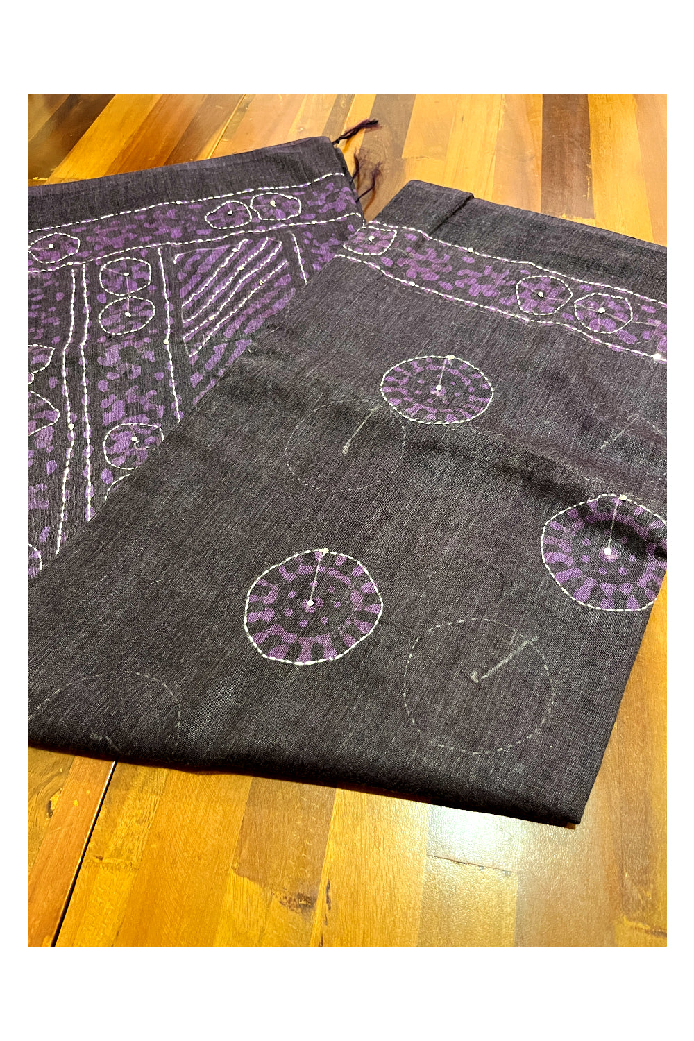 Southloom Cotton Dark Purple Saree with Thread works on Body and Pallu