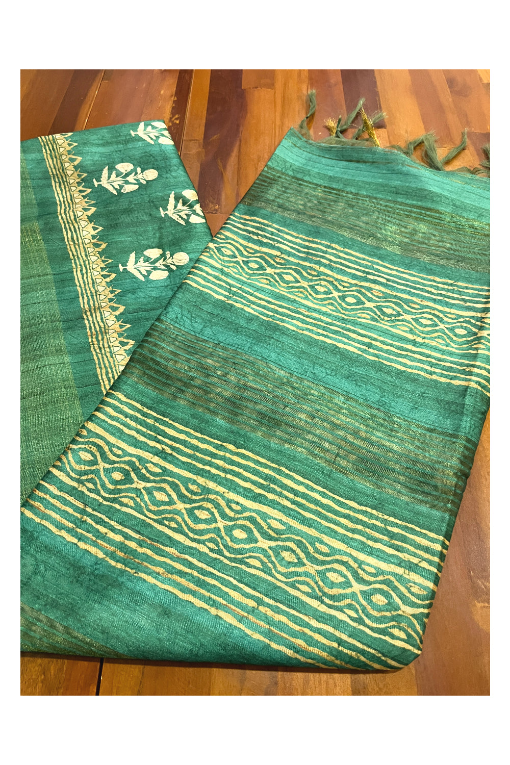 Southloom Semi Tussar Green Floral Printed Designer Saree