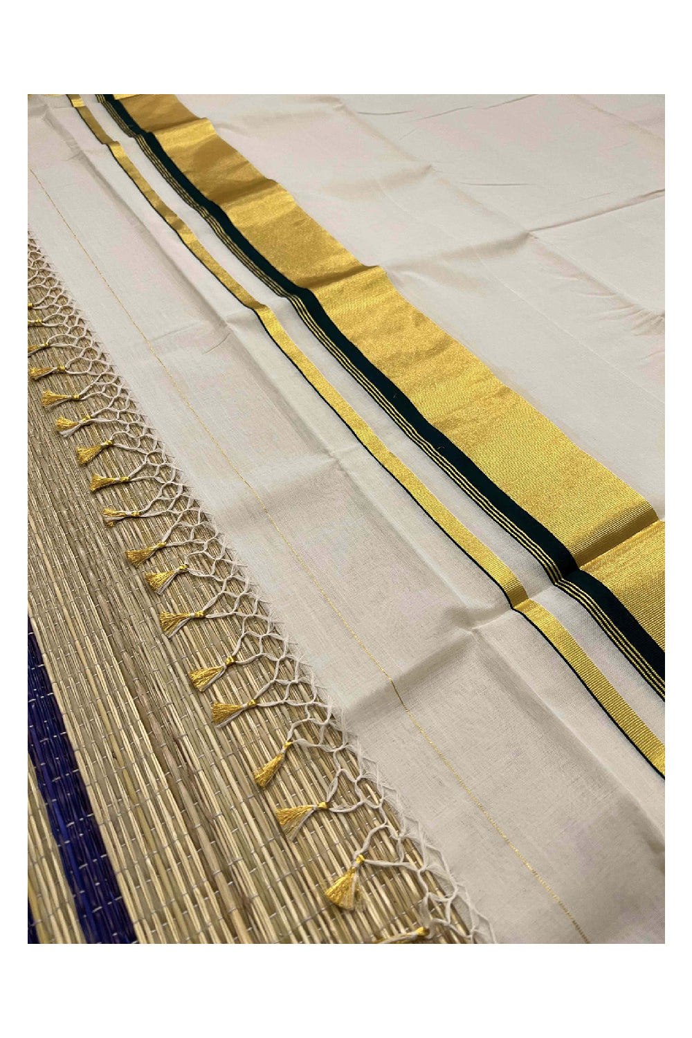 Southloom Balaramapuram Premium Handloom Wedding Saree with Kasavu and Dark Green Border