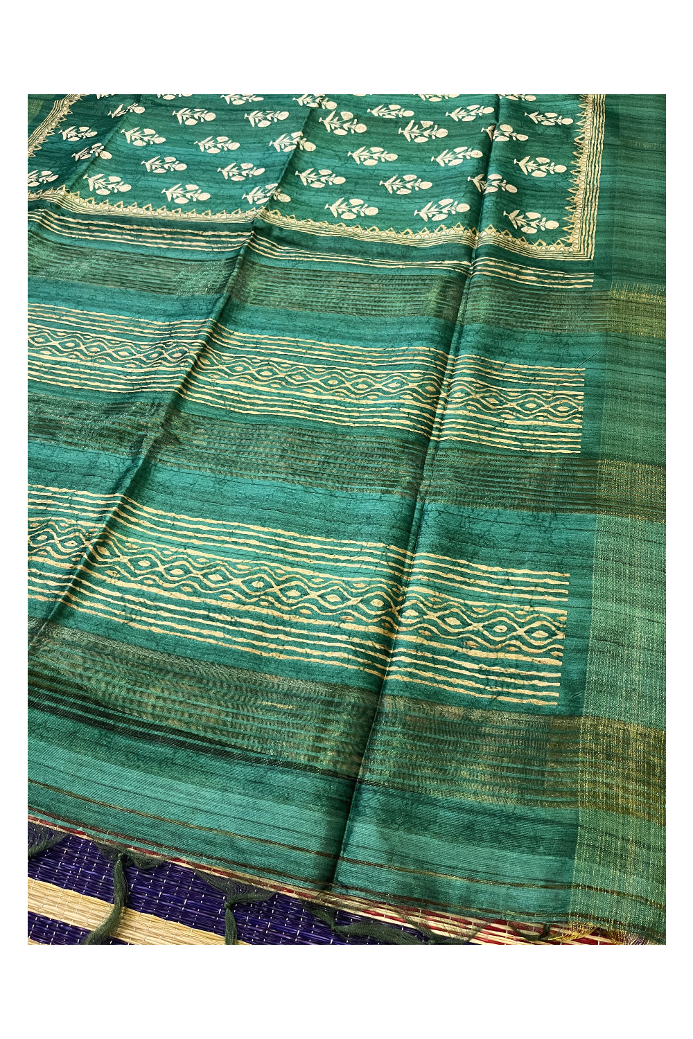 Southloom Semi Tussar Green Floral Printed Designer Saree