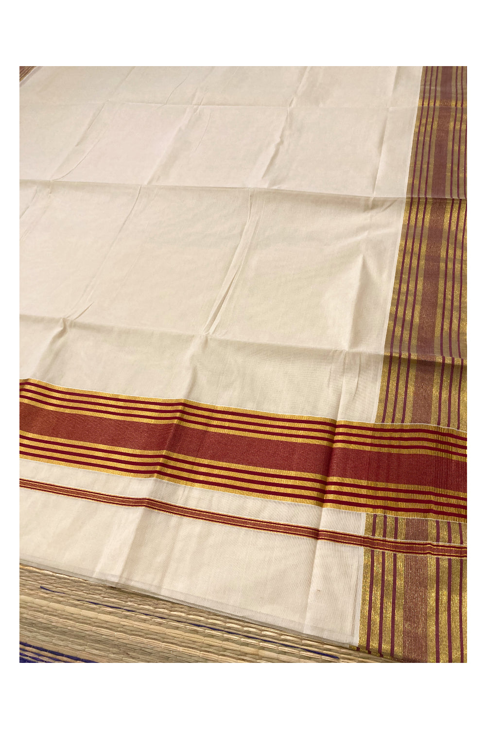 Kerala Pure Cotton Plain Saree with Kasavu and Maroon Border