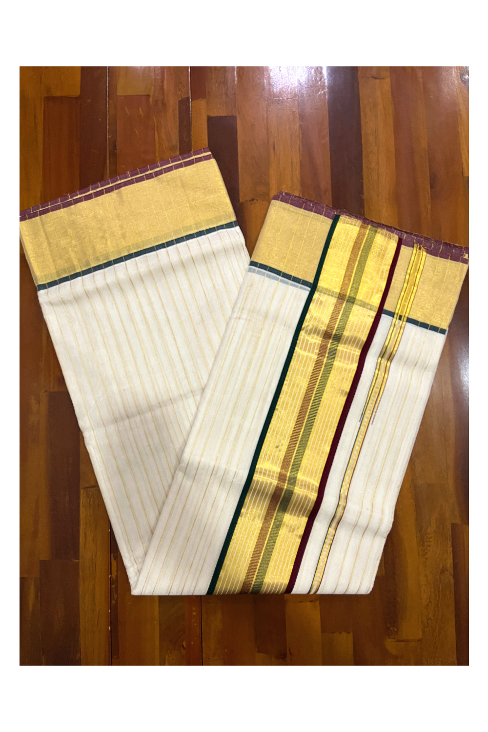 Southloom™ Original Handloom Cotton Saree with Maroon Green Border and Kasavu Lines Across Body