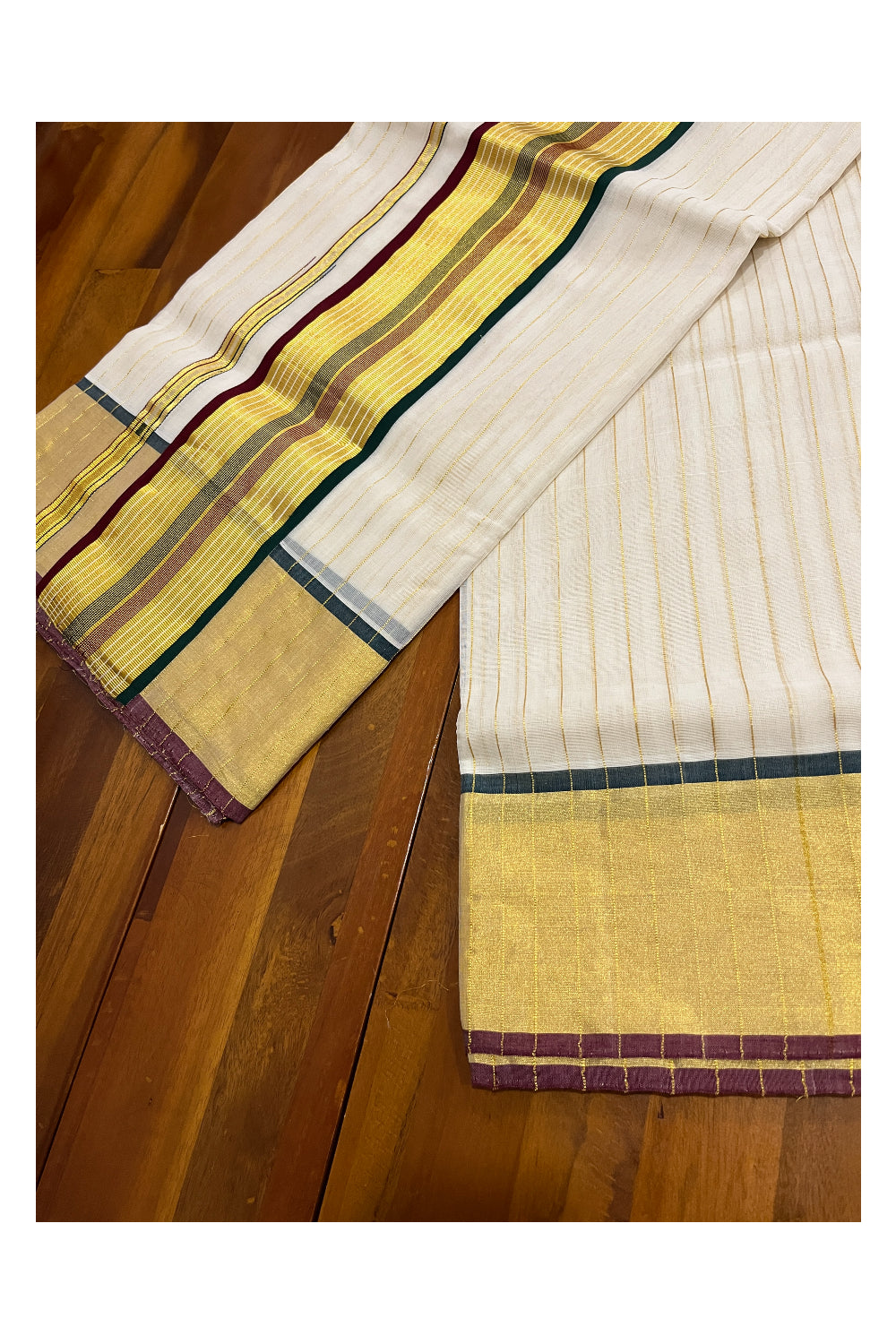 Southloom™ Original Handloom Cotton Saree with Maroon Green Border and Kasavu Lines Across Body