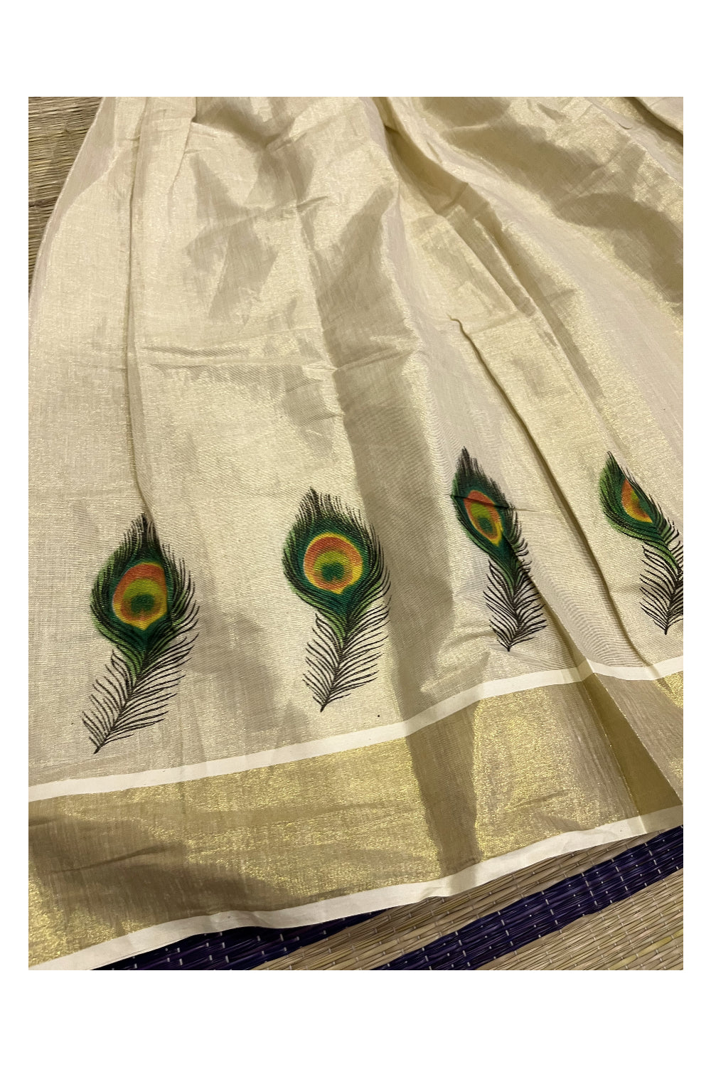 Southloom Kerala Pavada Blouse with Feather Mural Design (Age - 10 Year)