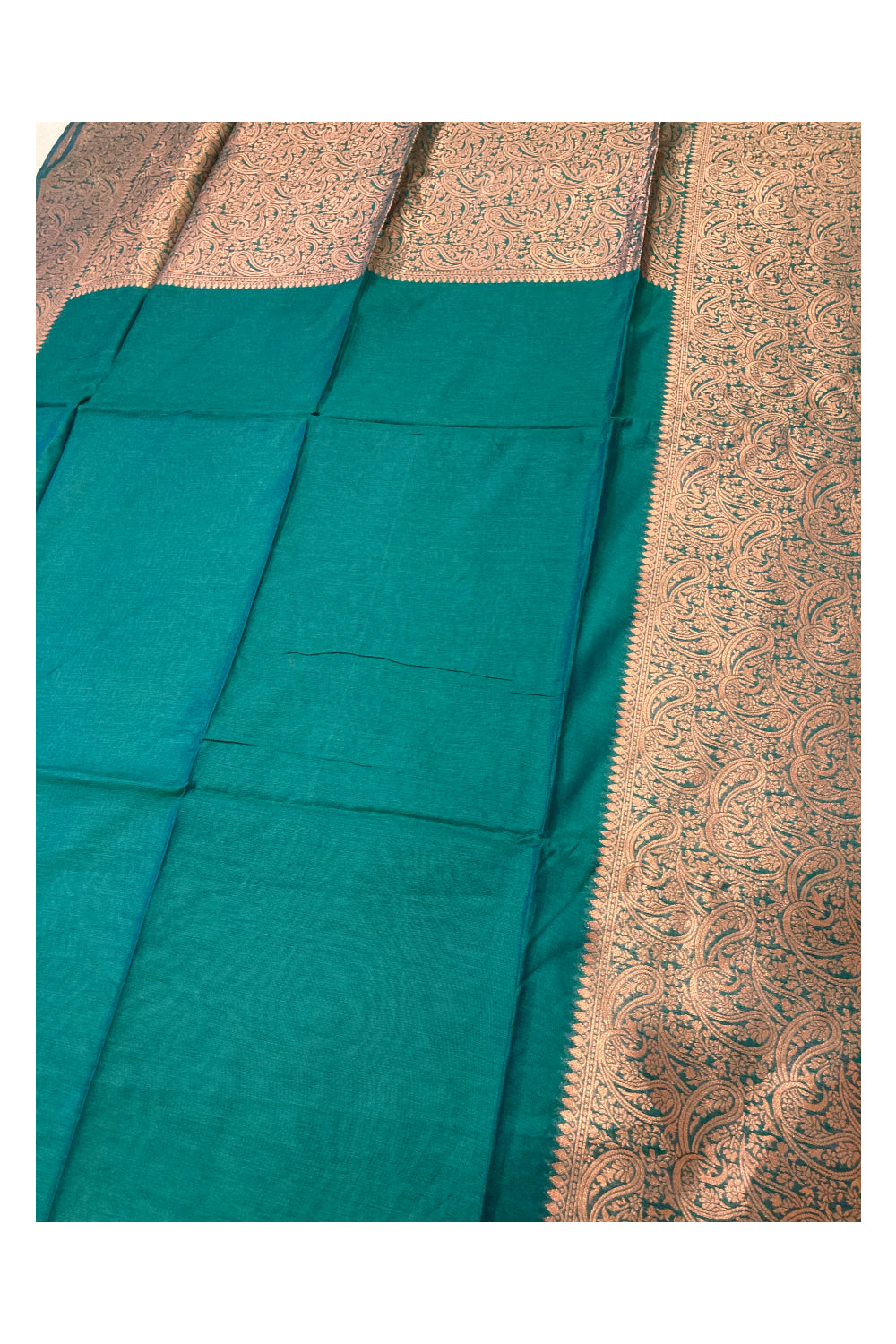 Southloom Semi Tussar Kasavu Paisley Designer Woven Works in Green Saree