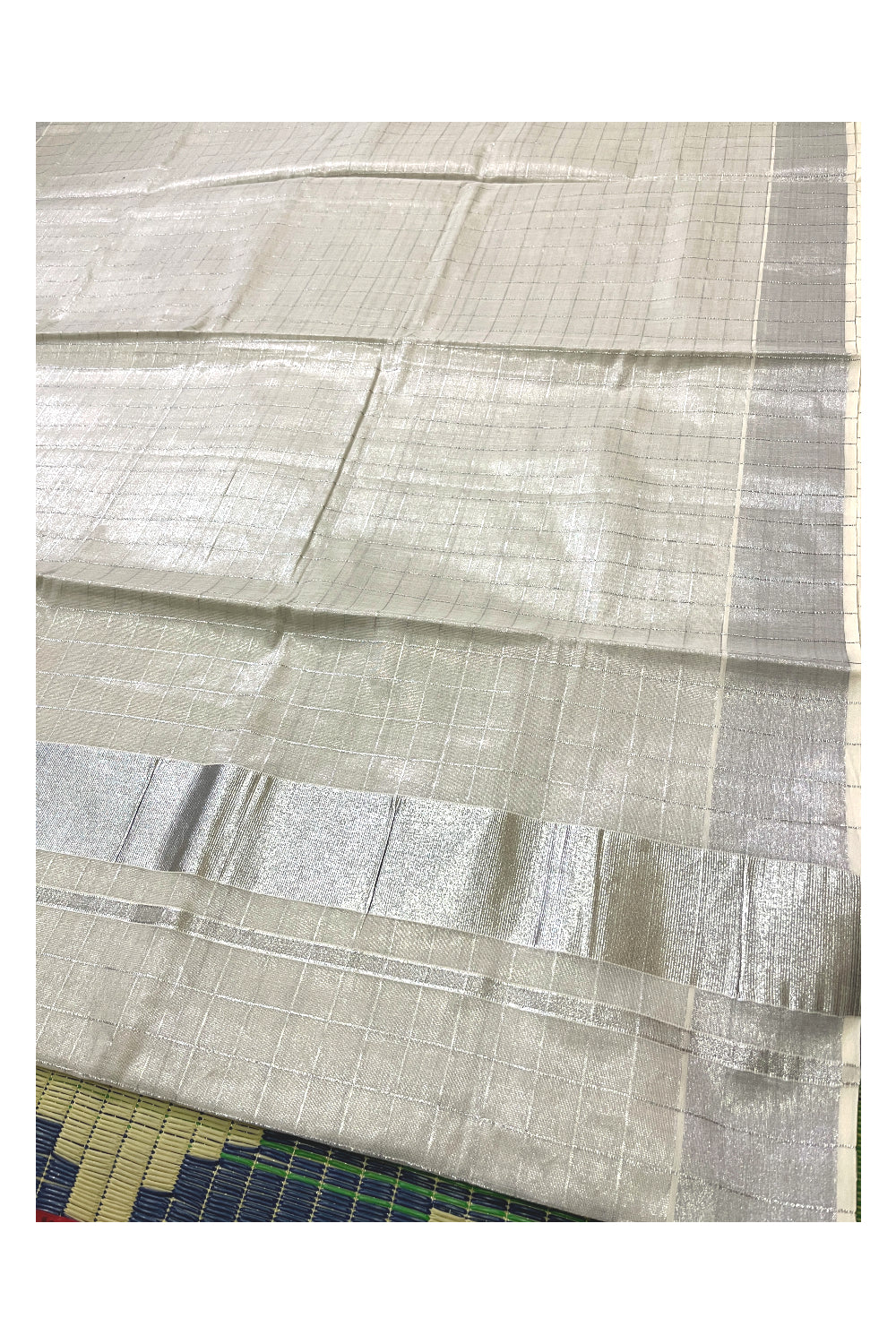 Kerala Plain Silver Tissue Kasavu Check Design Saree with 3 inch Border