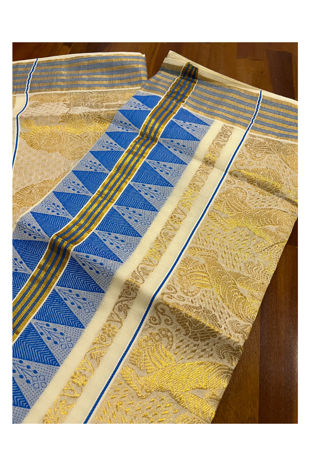 Southloom Onam 2022 Kerala Saree with Woven Kasavu and Blue Kara Work