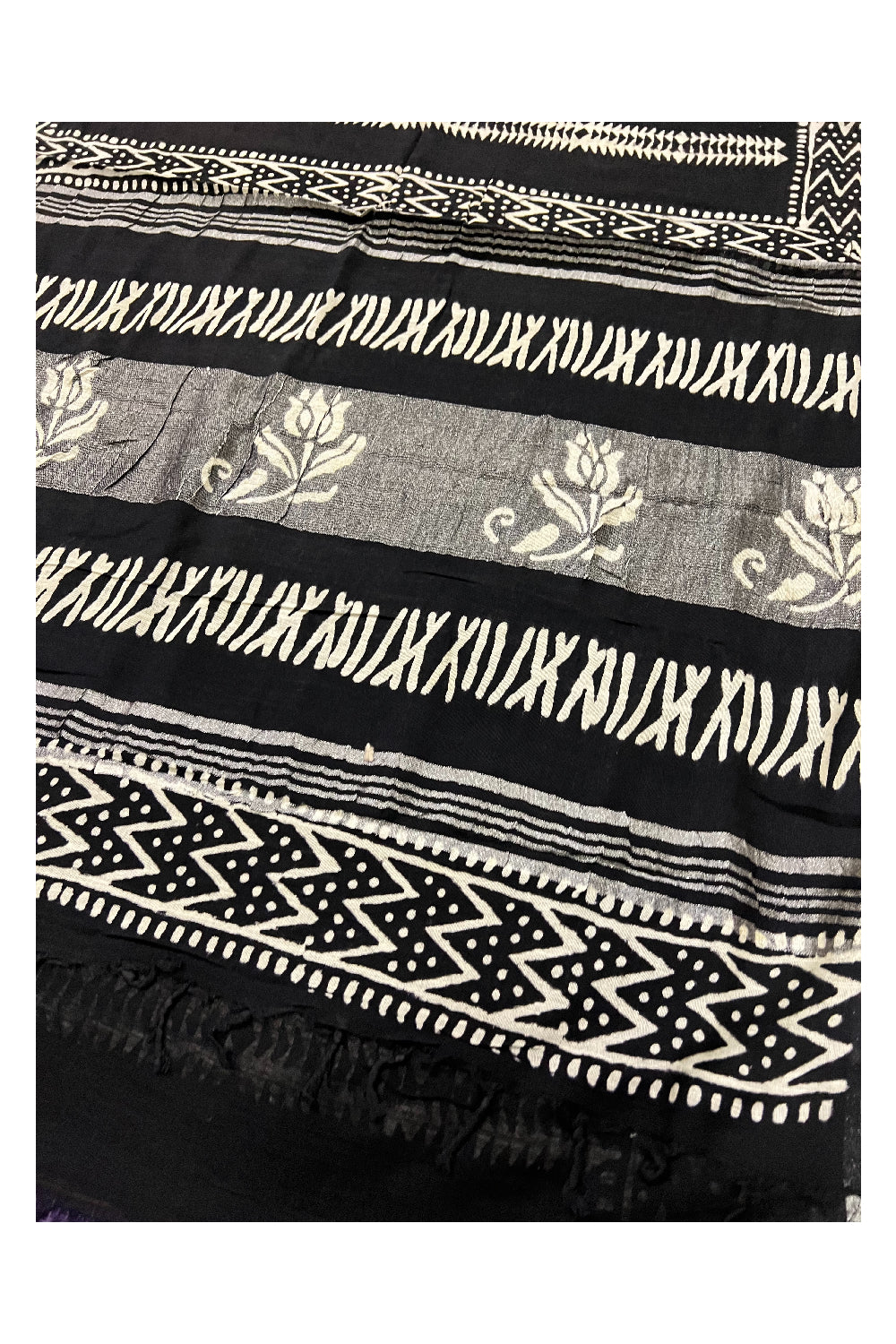 Southloom Linen Black Designer Saree with White Prints and Tassels on Pallu