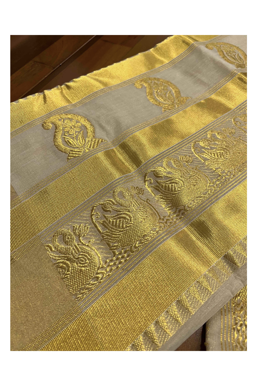 Southloom™ Original Handloom Kasavu Tissue Heavy Work Saree with Handwoven Paisley Design