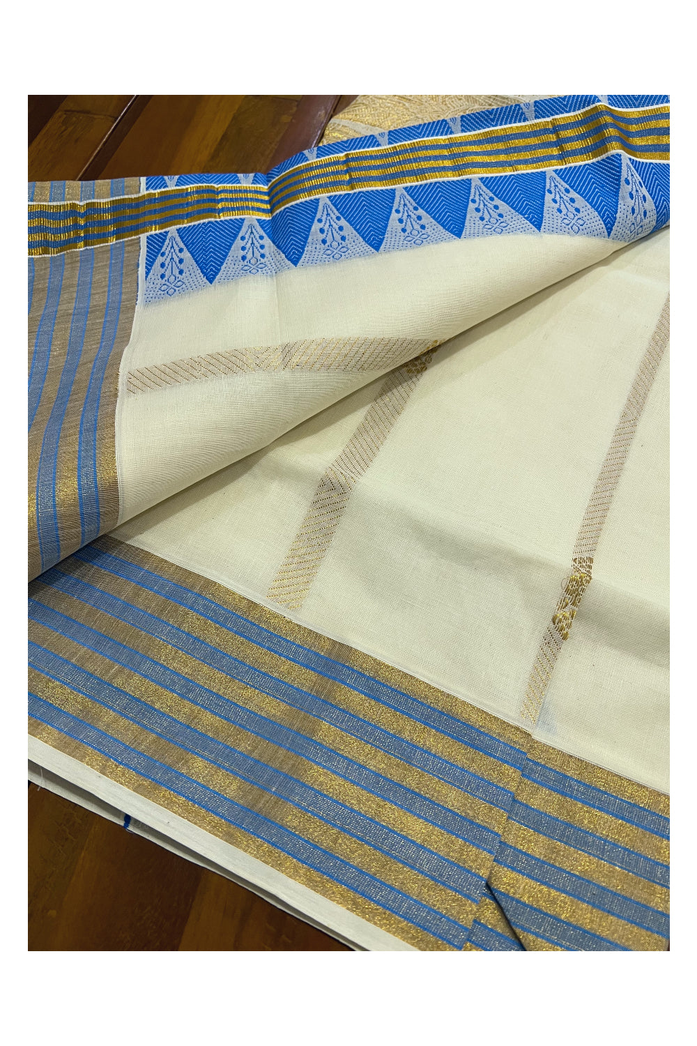 Southloom Onam 2022 Kerala Saree with Woven Kasavu and Blue Kara Work